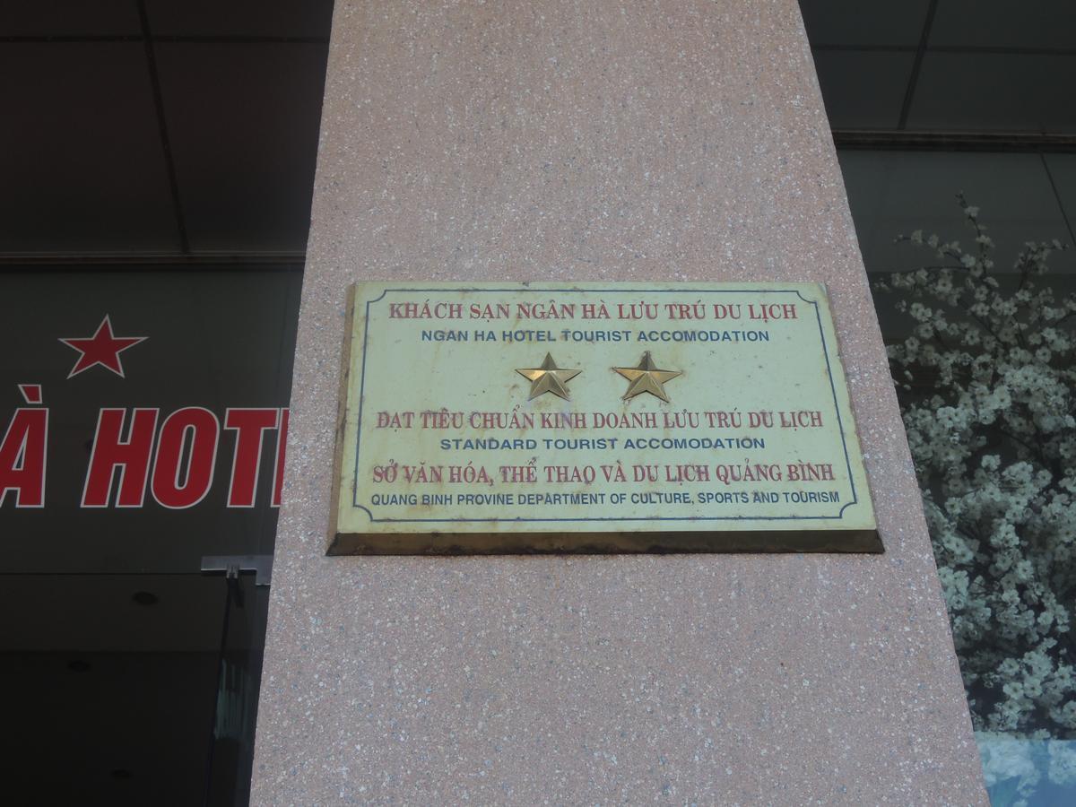 Ngan Ha Hotel Dong Hoi Esterno foto
